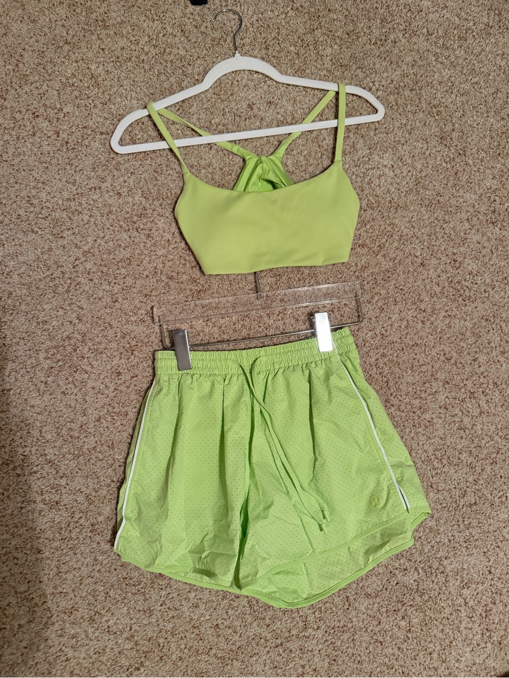 Lululemon bra & shorts set NWOT NBW court rival